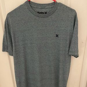 Large Hurley tshirt